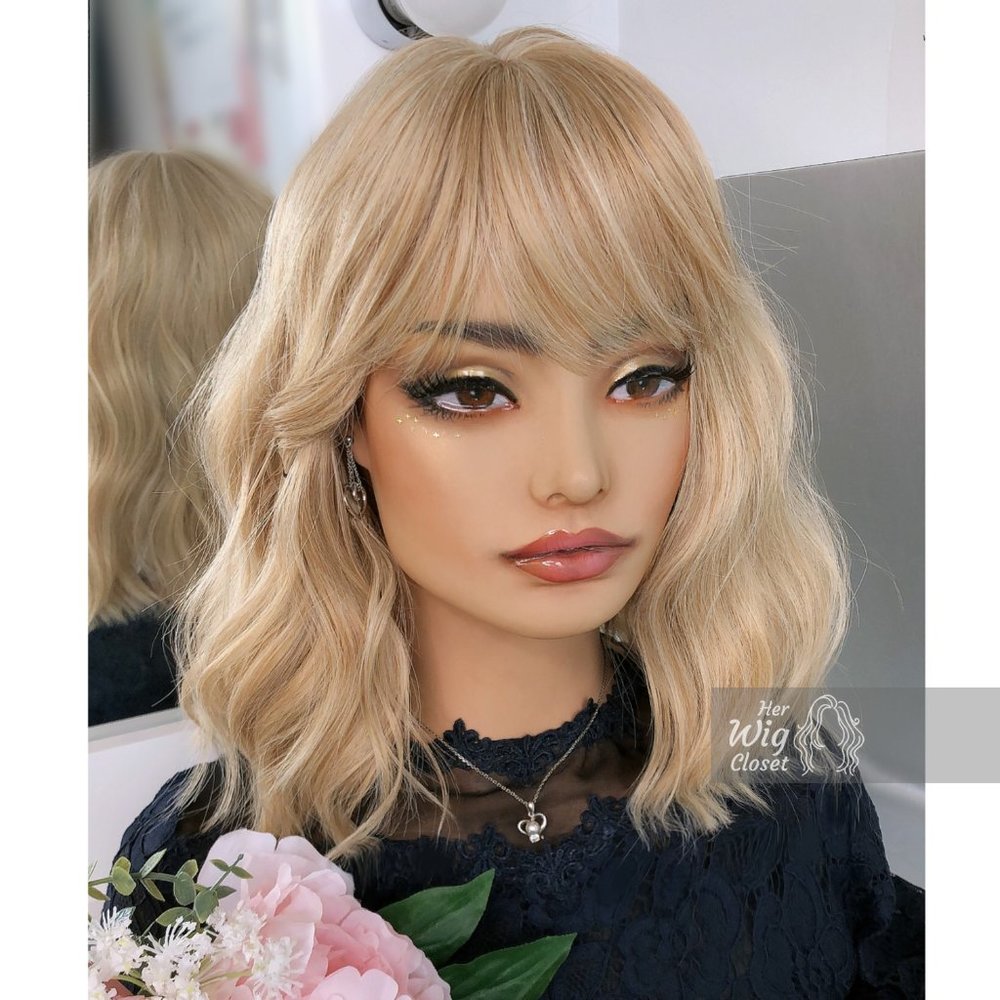 Golden Blonde Wavy Wig with Bangs | Gwen - Picture 8 of 9